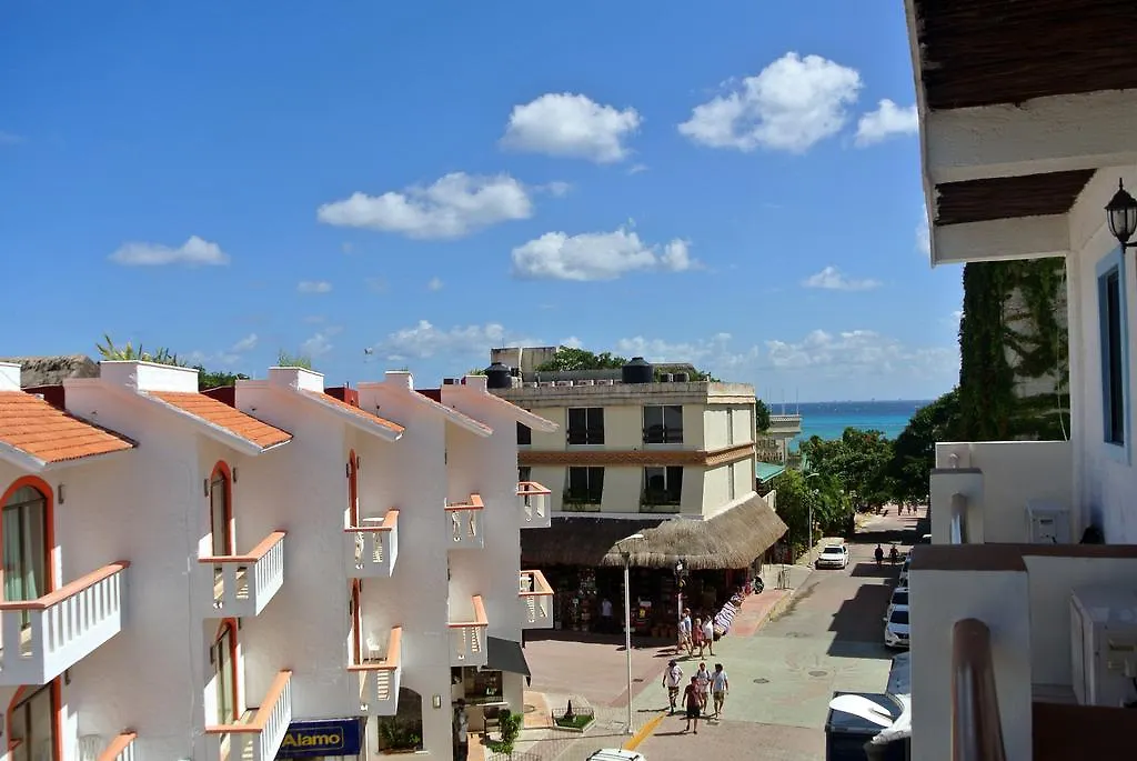**  De Mar Hotel Playa del Carmen Mexico
